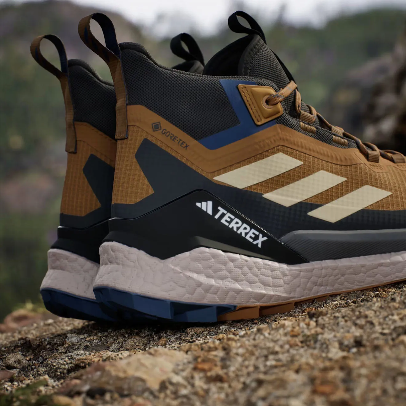 Chaussures Adidas Terrex Free Hiker 2 Marron / Noir / Bleu