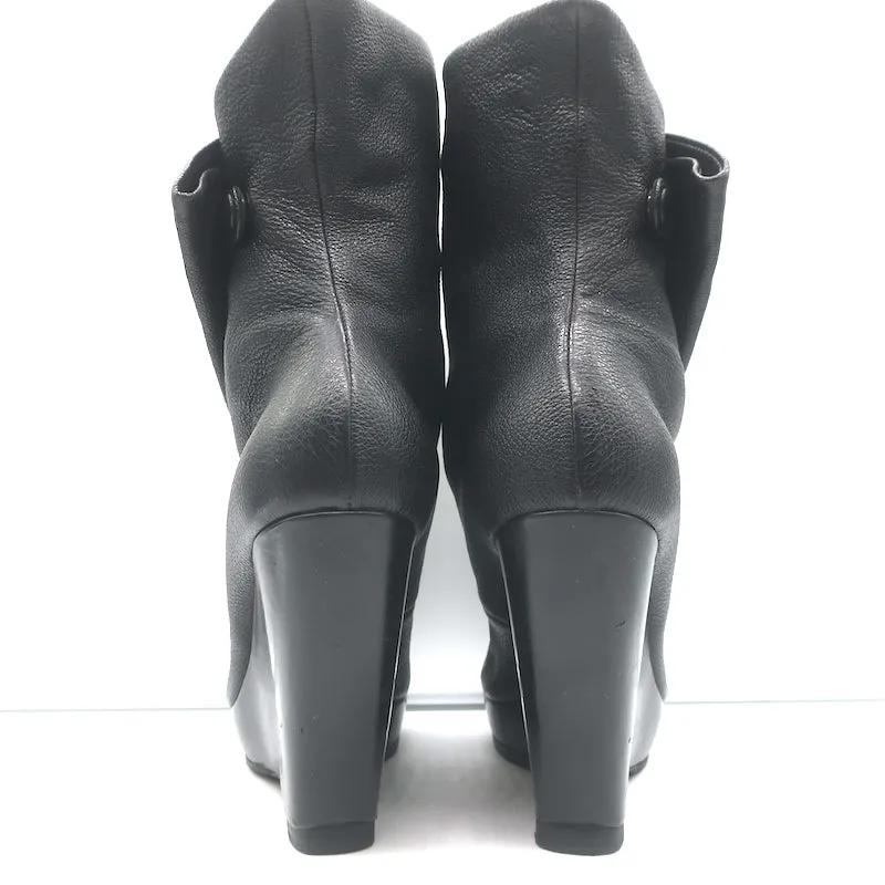 Balenciaga Bottes à cheville à plateforme pliante en coin en cuir grainé noir Taille 41