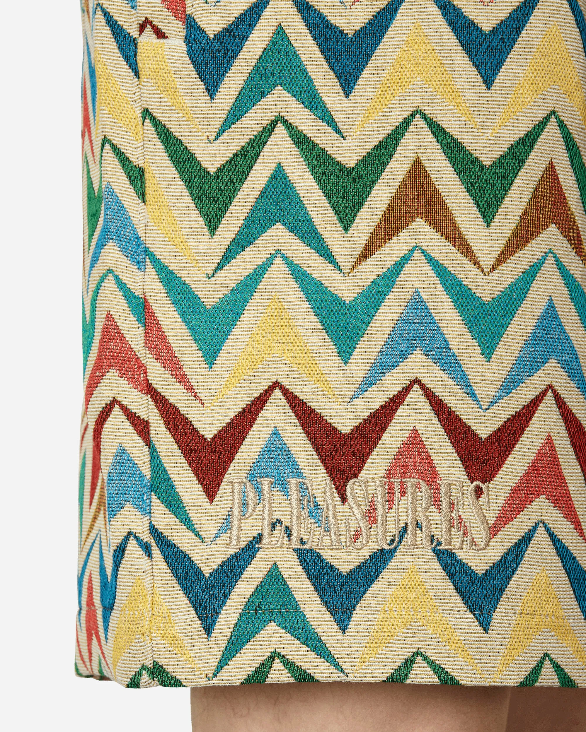 Short en tissu tressé multicolore
