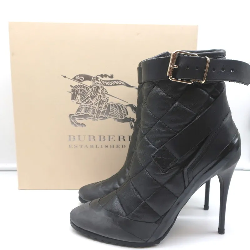 Bottes cheville Burberry Brit Beverley 100 en cuir matelassé noir et caoutchouc taille 37