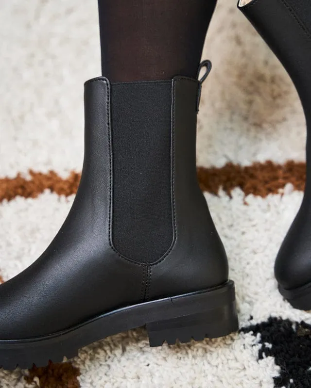 Bottes véganes Chelsea en cuir grainé recyclé | Noir