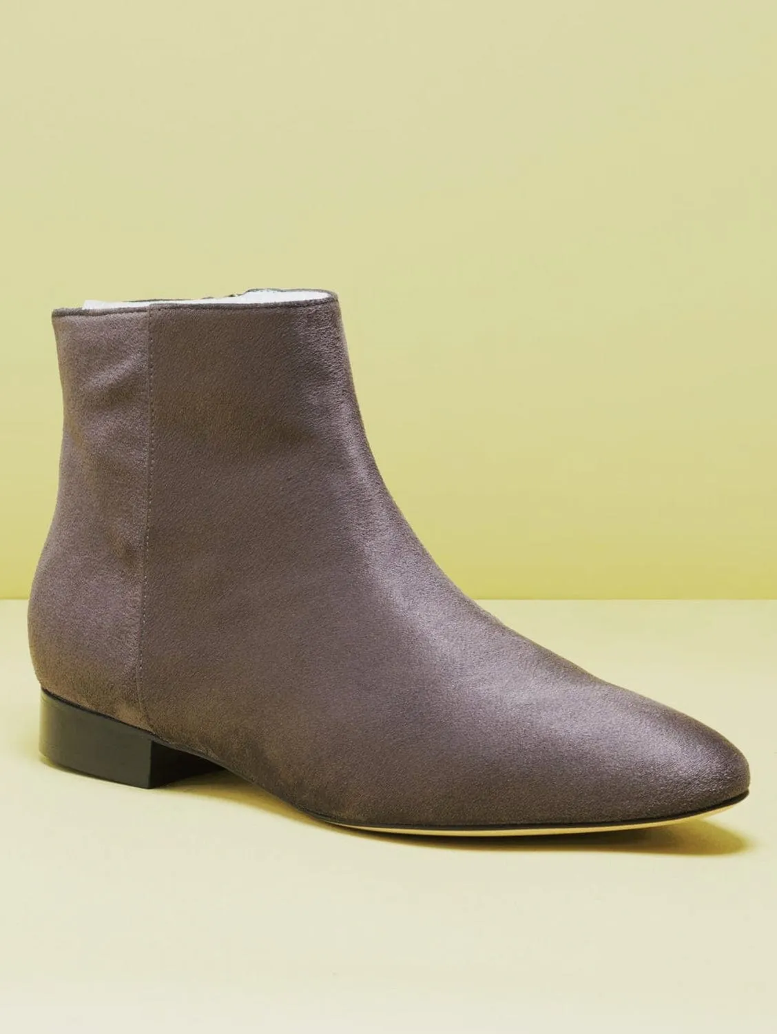 Bottes plates vegan en daim Chiara à la cheville | Gris