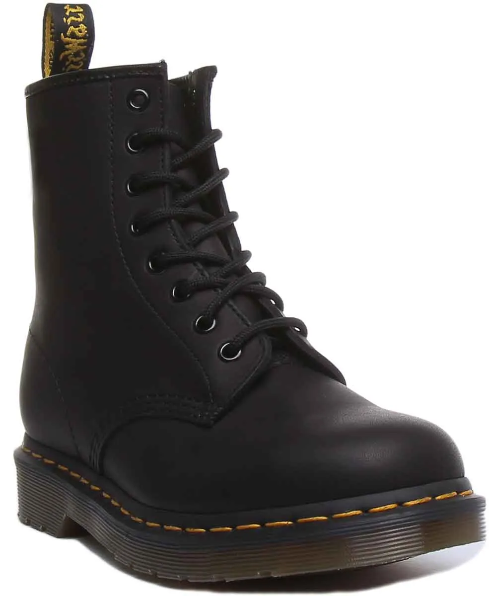 Dr Martens 1460 Graissé en Noir Chaussures Dr Martens
