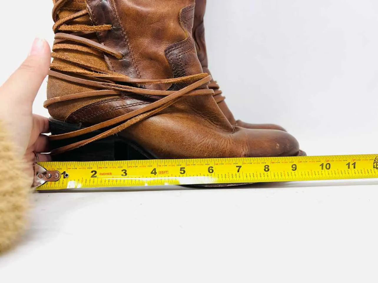 Chaussures Bottes en Cuir Lacées Marron Freebird Taille 9 État Tel Quel