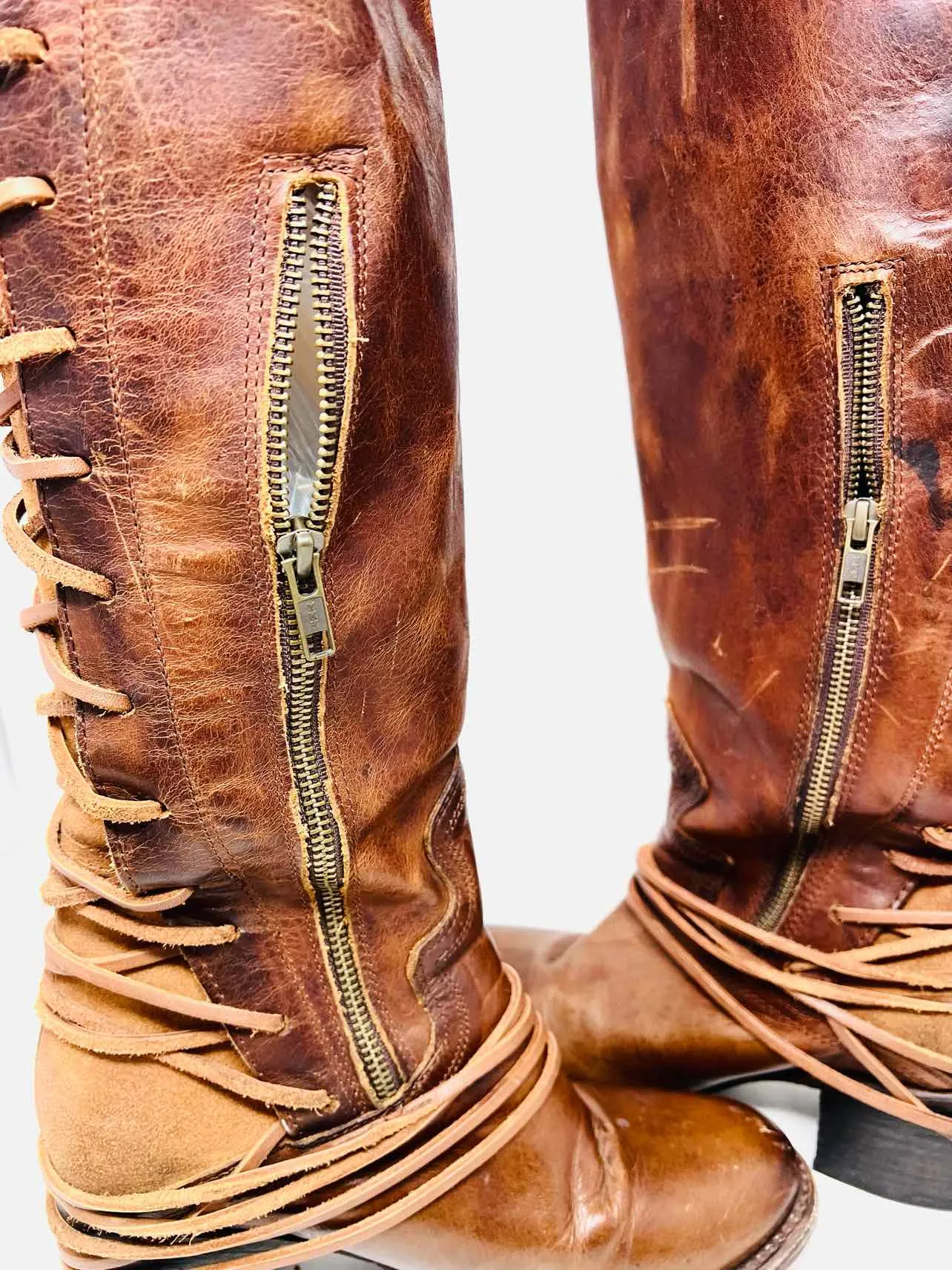 Chaussures Bottes en Cuir Lacées Marron Freebird Taille 9 État Tel Quel
