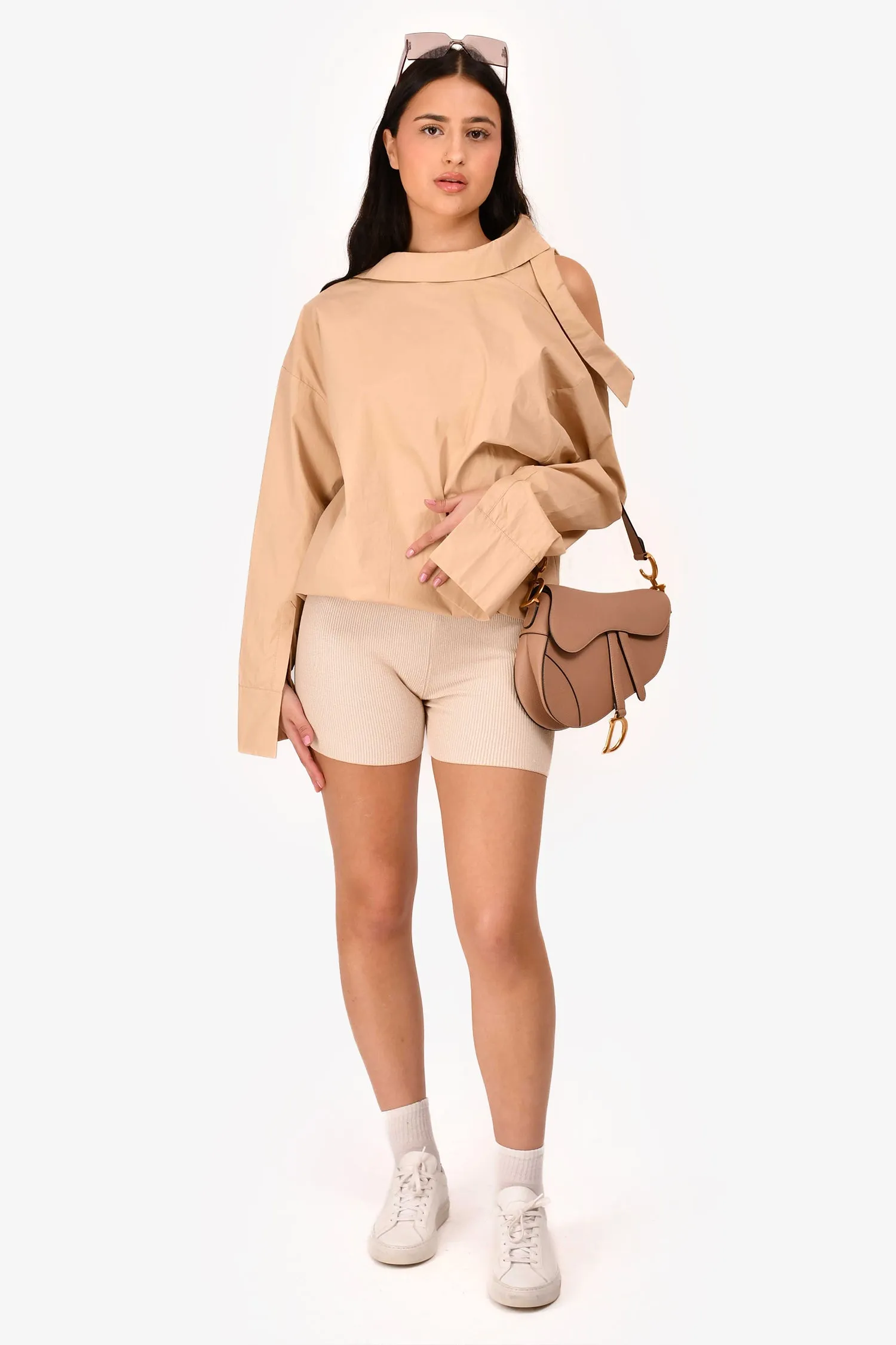Jacquemus Short en maille côtelée beige Pralu avec charm logo taille 36