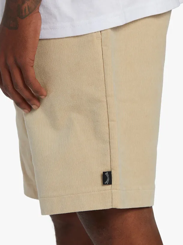 Larry Layback Shorts en velours côtelé 18