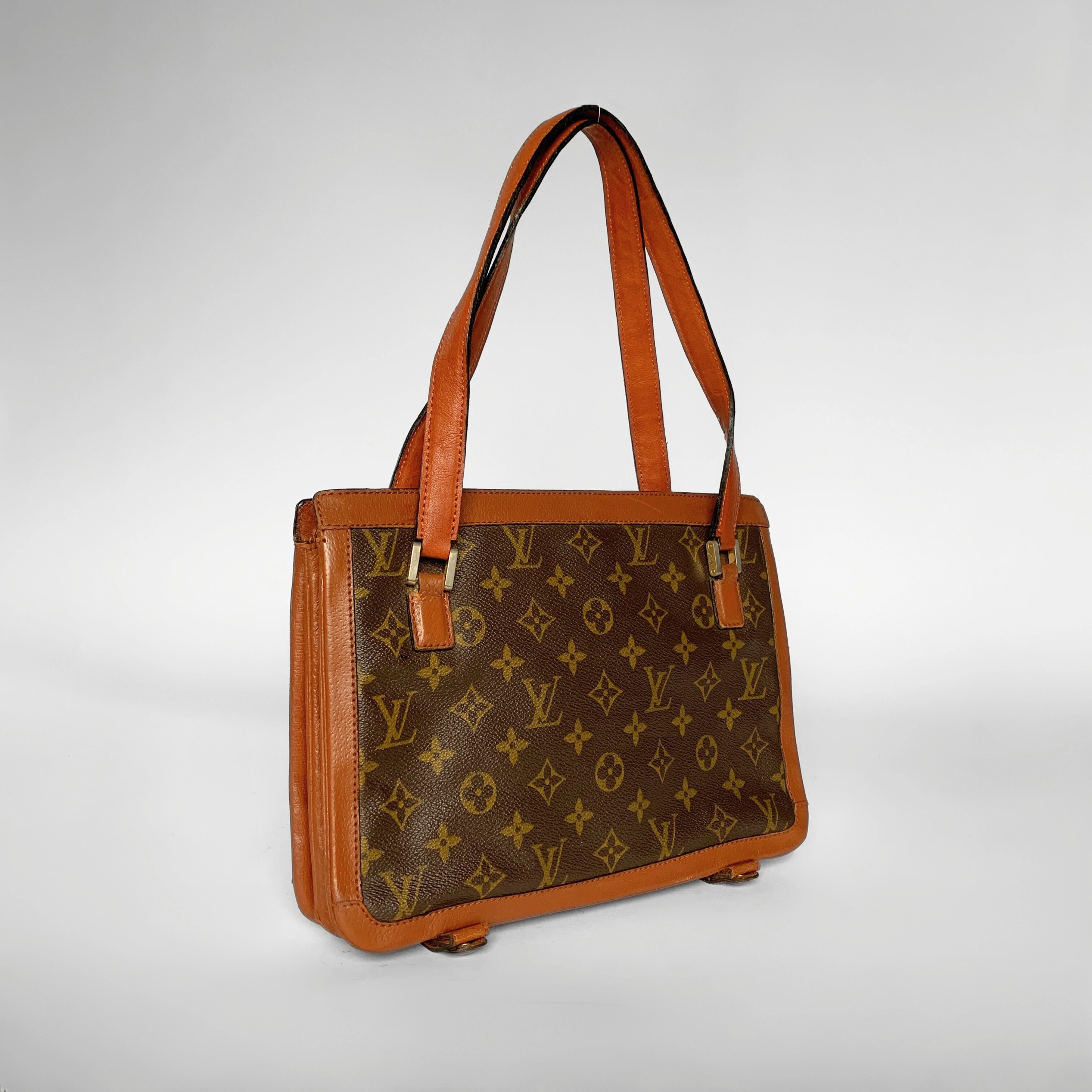 Louis Vuitton Sac Bavolet en toile Monogram