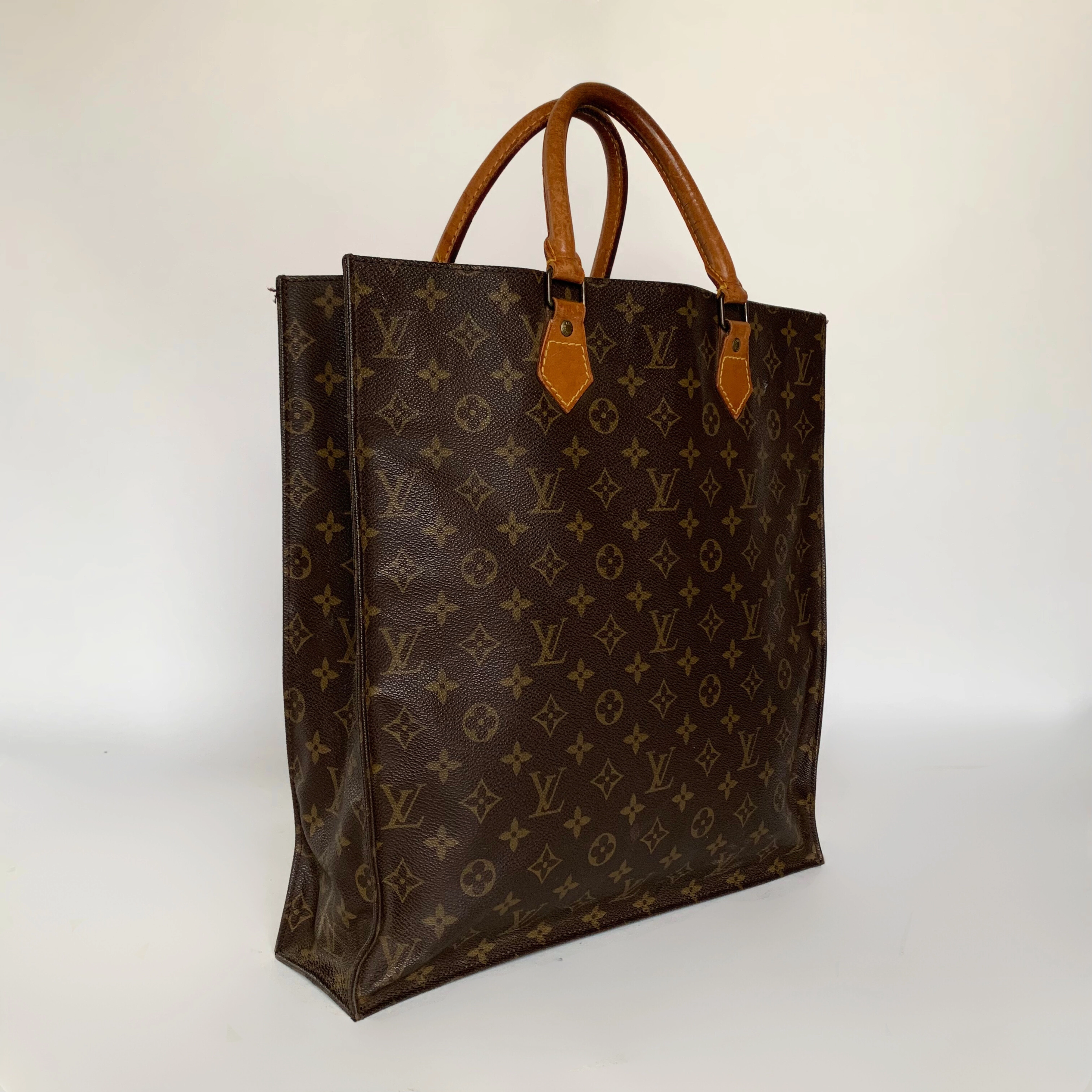 Louis Vuitton Sac Plat Monogram Canvas