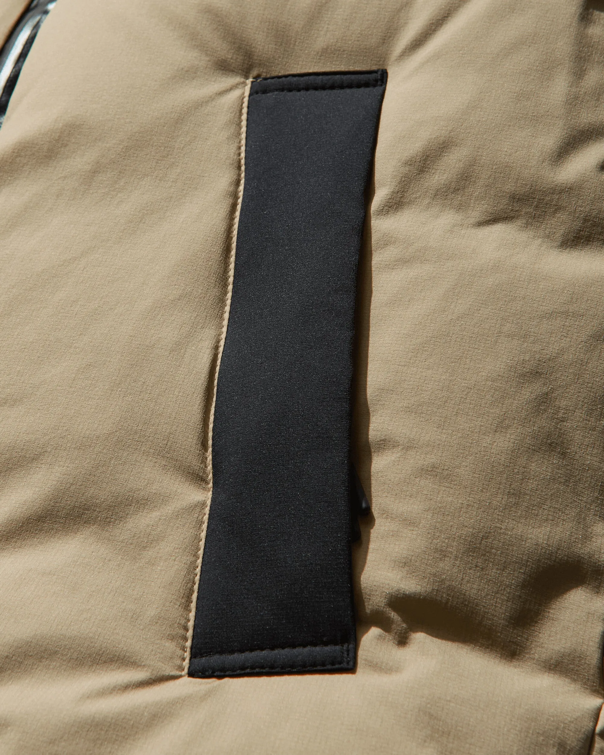 Veste en duvet Dhaulagiri pour homme en GORE-TEX Windstopper beige taupe