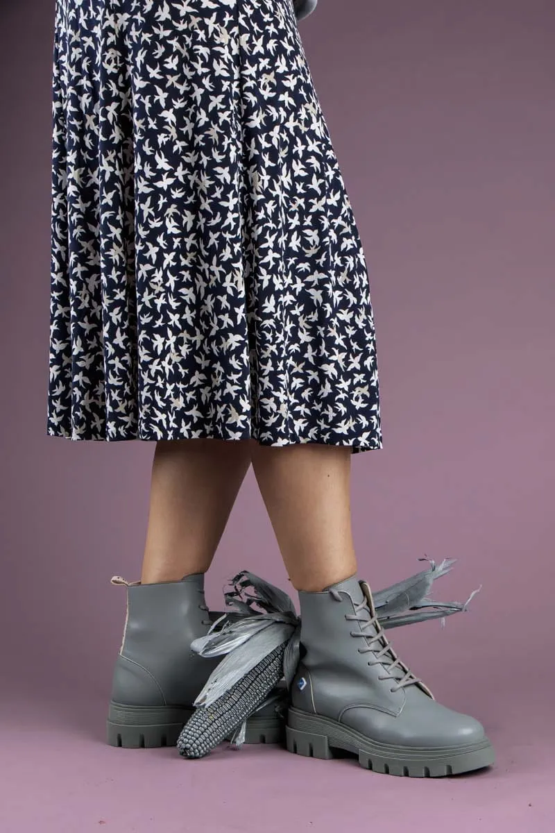 Mes Bottes Véganes en Cuir de Maïs de Combat | Gris