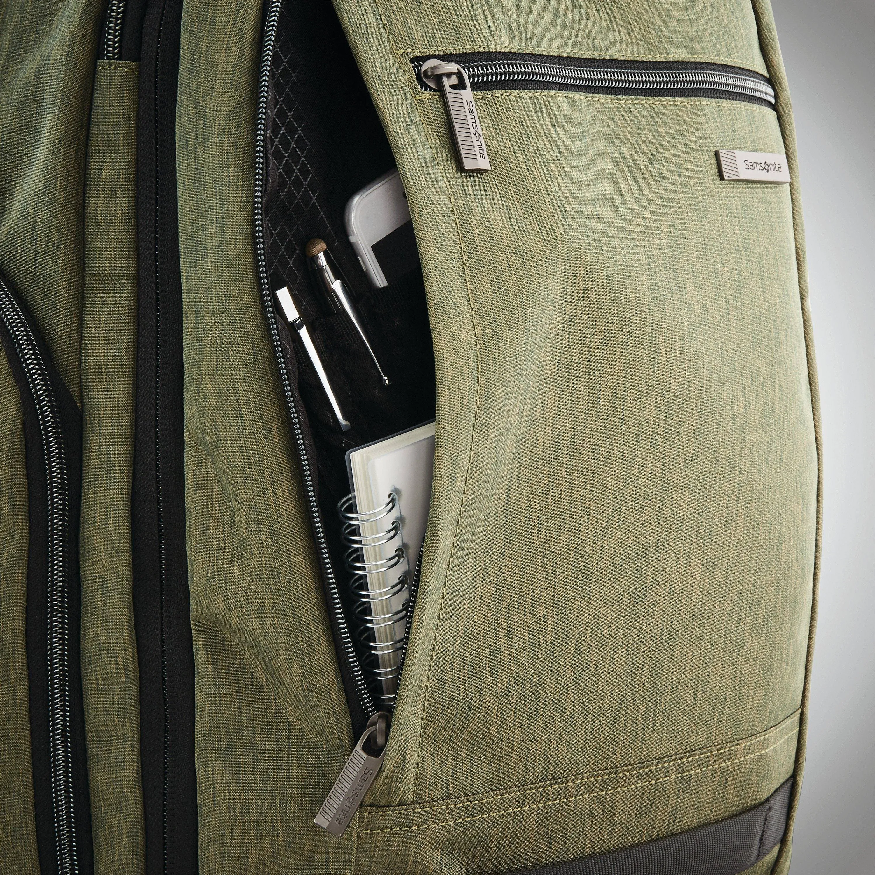 Sac à dos de voyage moderne et utilitaire Samsonite