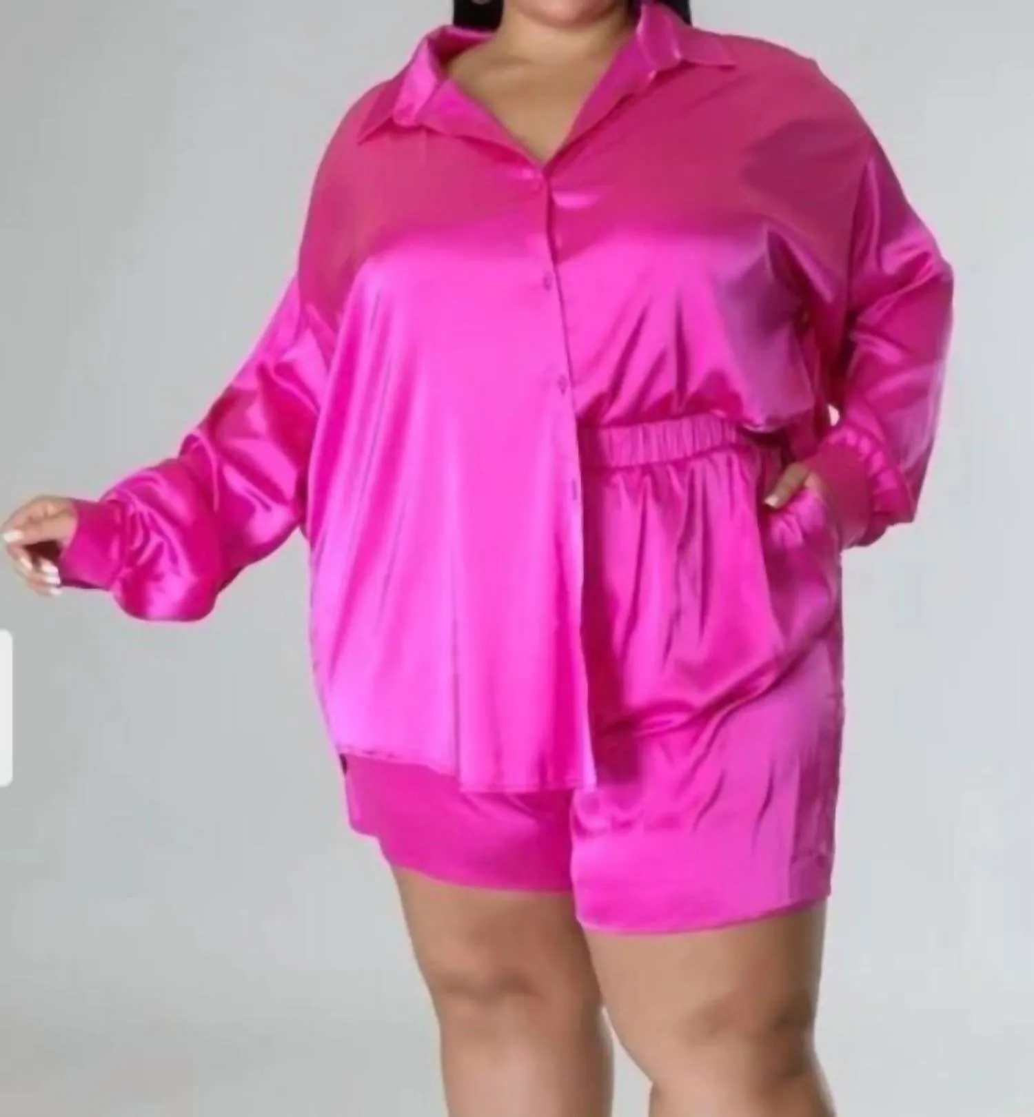 Ensemble Court et Galbé en Satin Rose