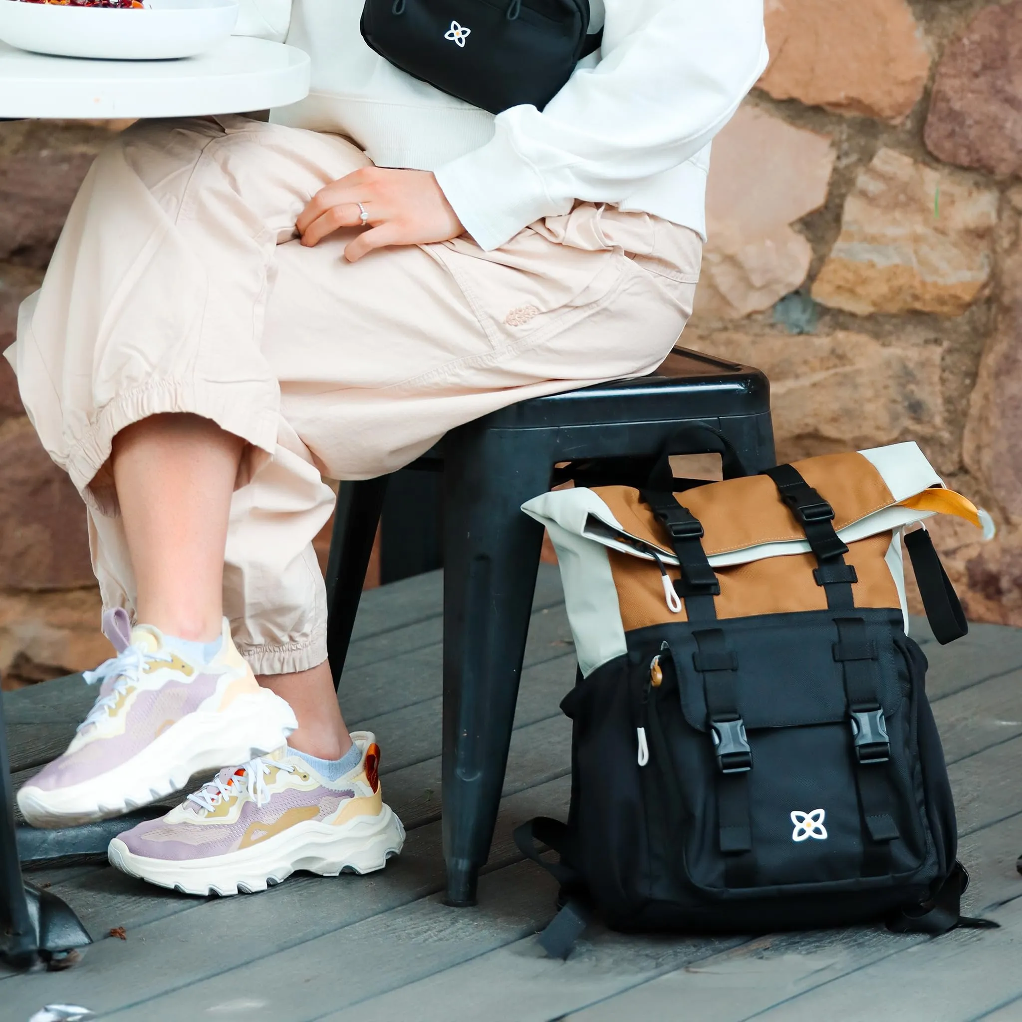Sac à dos pour ordinateur portable Sherpani Sedona, convient aux sacs pour ordinateur portable de 15 pouces Sherpani