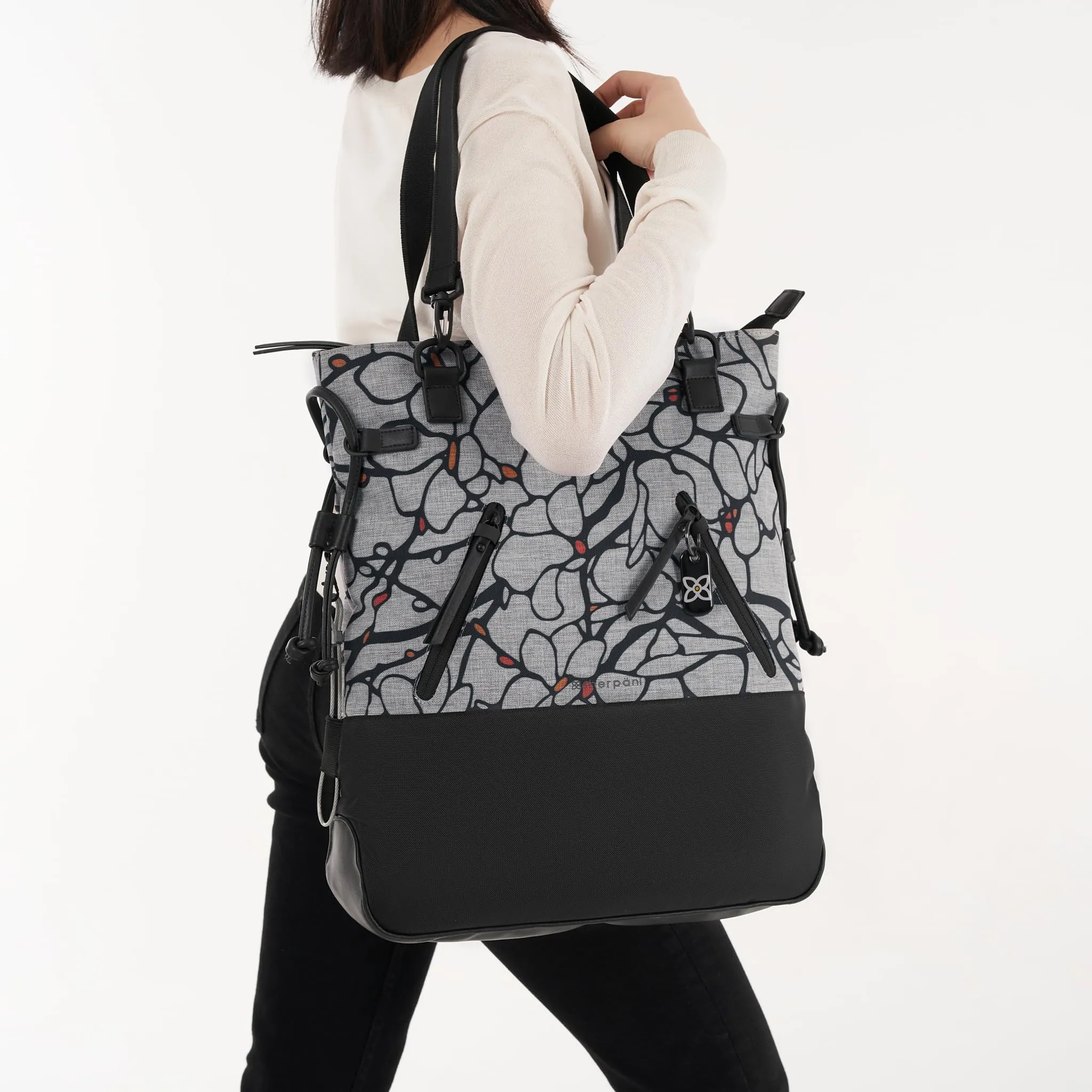 Sac à dos convertible anti-vol Sherpani Tempest, adapté aux ordinateurs portables de 15 pouces (sans housse) Bags Sherpani
