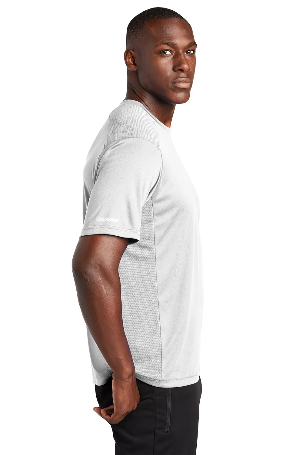 Sport-Tek T-shirt à manches courtes et col rond pour homme, évacuant l'humidité - Blanc Vêtements Sport-Tek