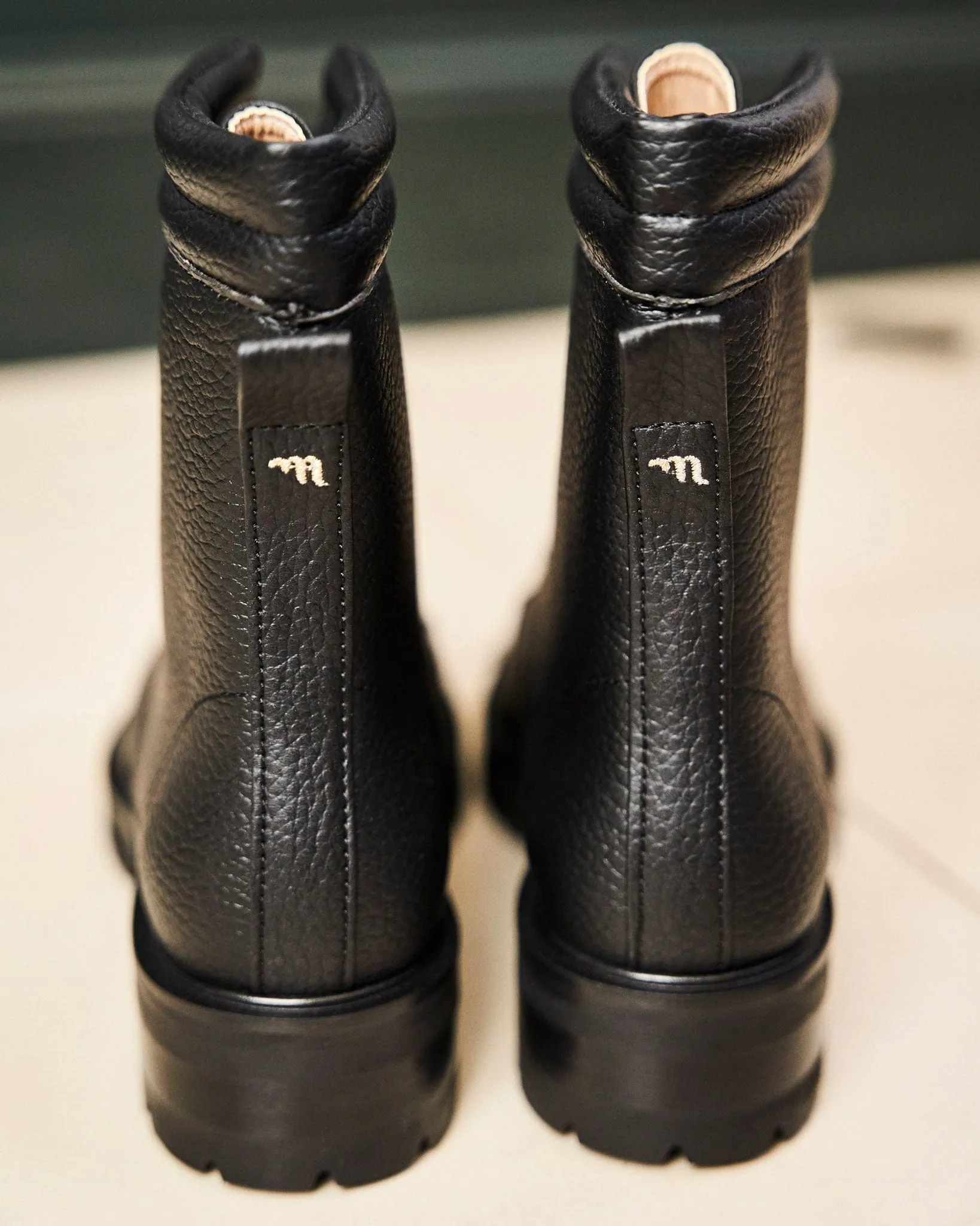 Bottes de combat en similicuir végan Suspicion Apple | Noir