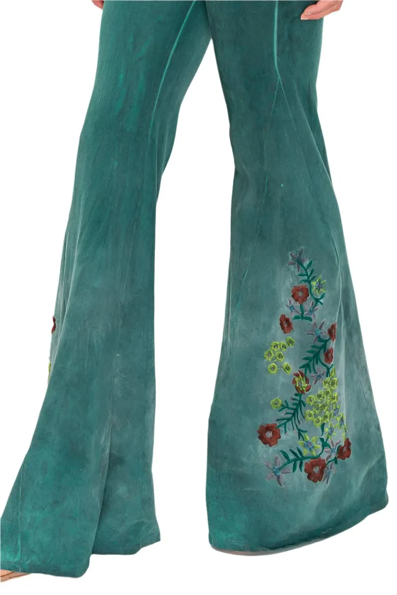Pantalon de yoga T-Party en tissu lavé à base d'huile avec broderie florale 7207CJ230 Vert chasseur