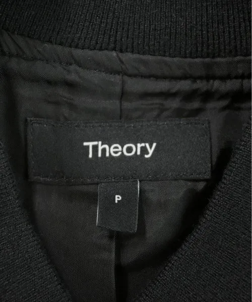 Vestes universitaires Theory
