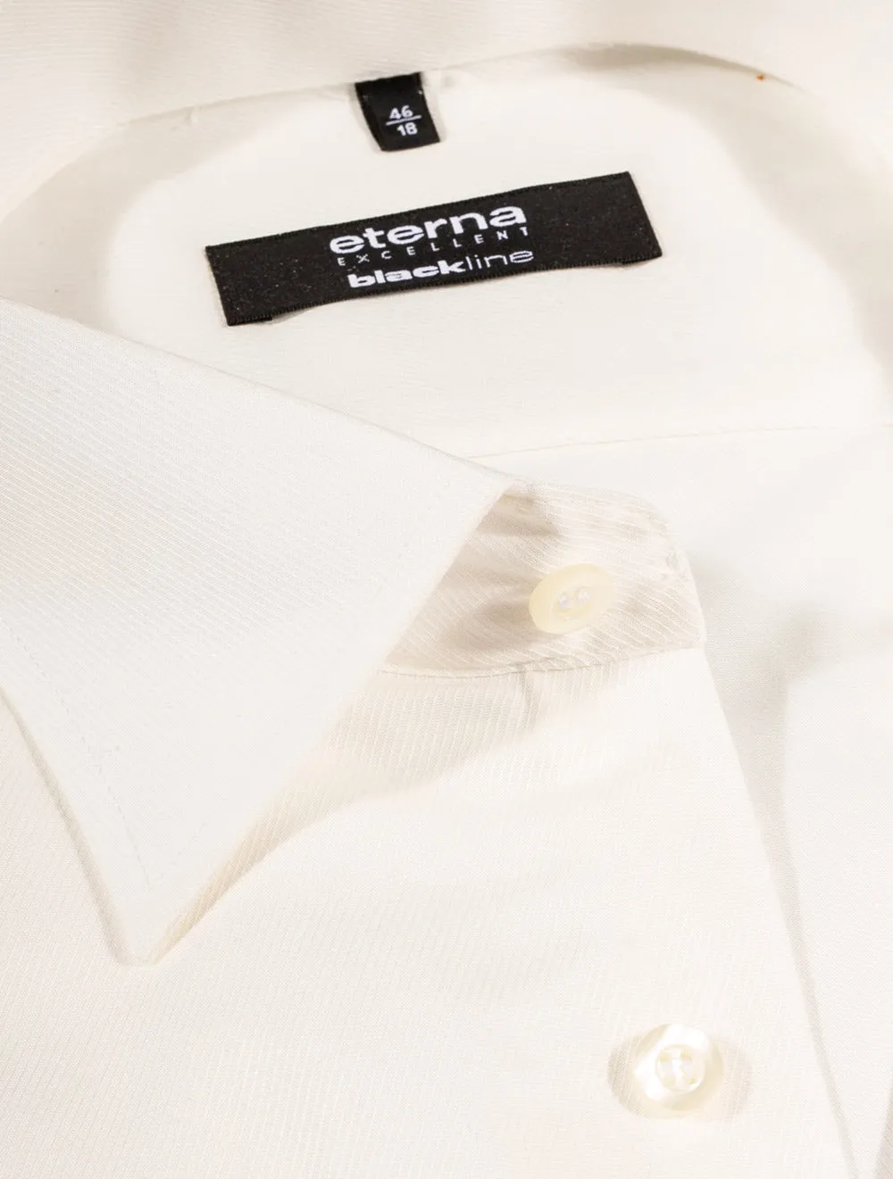 Chemise à poignets doubles en sergé crème